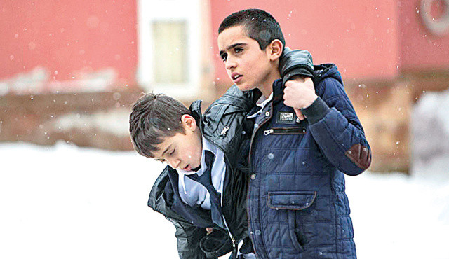 'Okul Tıraşı'na MUBI’de gösterim 'Okul Tıraşı'na MUBI’de gösterim