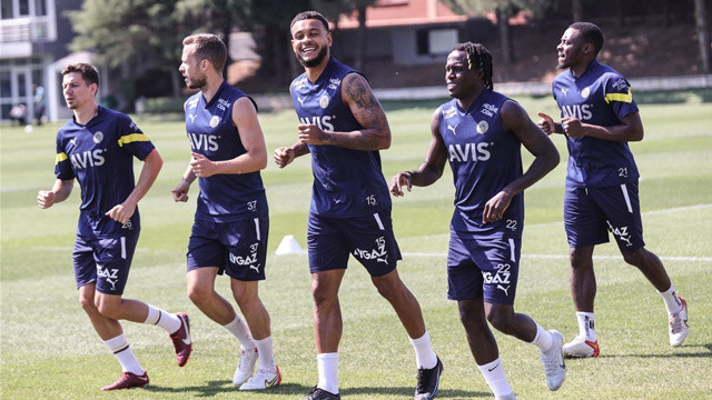 'Verilen kararlar teknik'... Fenerbahçeli Bruma, Novak ve Lemos ligde forma giyemeyecek 'Verilen kararlar teknik'... Fenerbahçeli Bruma, Novak ve Lemos ligde forma giyemeyecek