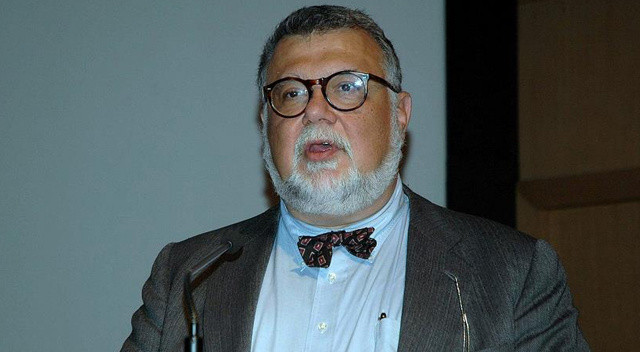 2 peygambere 'yok' diyen Prof. Dr. Celal Şengör için hareket geçildi: 'Dini değerleri aşağılama" suçundan soruşturma 2 peygambere 'yok' diyen Prof. Dr. Celal Şengör için hareket geçildi: 'Dini değerleri aşağılama" suçundan soruşturma