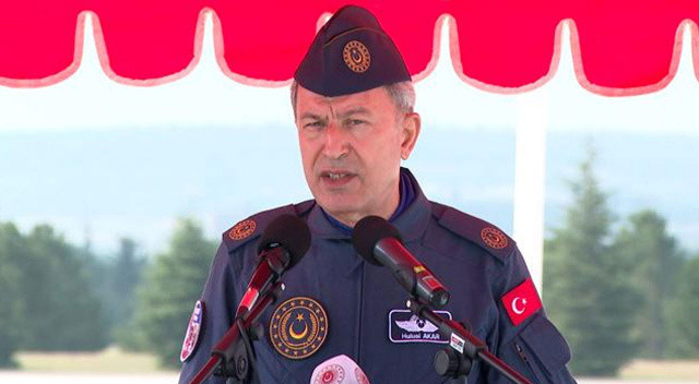 Bakan Akar&#039;dan sert çıkış: Yunanistan başını belaya sokmamalı