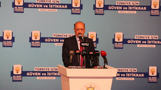 Bakan Bilgin'den heyecanlandıran açıklama: Sözleşmeli personel ve EYT sorununu çözüyoruz Bakan Bilgin'den heyecanlandıran açıklama: Sözleşmeli personel ve EYT sorununu çözüyoruz