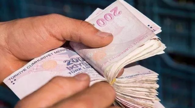 Bakan Vedat Bilgin'den asgari ücret açıklaması: Enflasyonun tahribatından kurtaracağız Bakan Vedat Bilgin'den asgari ücret açıklaması: Enflasyonun tahribatından kurtaracağız
