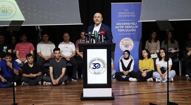 Dışişleri Bakanı Çavuşoğlu: Kıbrıs Türkünü korumak için oraya daha fazla güç göndereceğiz Dışişleri Bakanı Çavuşoğlu: Kıbrıs Türkünü korumak için oraya daha fazla güç göndereceğiz