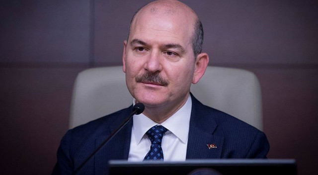 Diyarbakır’da bir aile daha evladına kavuştu... Bakan Soylu duyurdu Diyarbakır’da bir aile daha evladına kavuştu... Bakan Soylu duyurdu