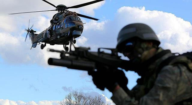 PKK, hem karadan hem havadan &#039;Abluka&#039; altında! Diyarbakır&#039;da 3 terörist etkisiz