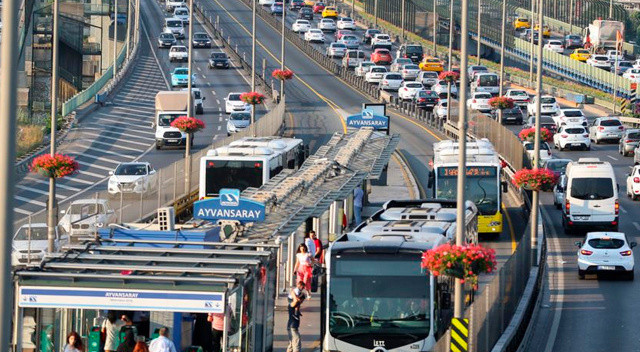 İstanbul'da toplu ulaşımda kış tarifesi başlıyor: 06.00-14.00 saatlerinde toplu ulaşım ücretsiz İstanbul'da toplu ulaşımda kış tarifesi başlıyor: 06.00-14.00 saatlerinde toplu ulaşım ücretsiz
