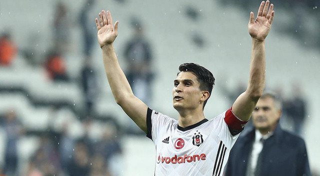 Necip&#039;in suçu ne? Tecrübeli oyuncu bir anda eleştiri oklarının hedefi oldu