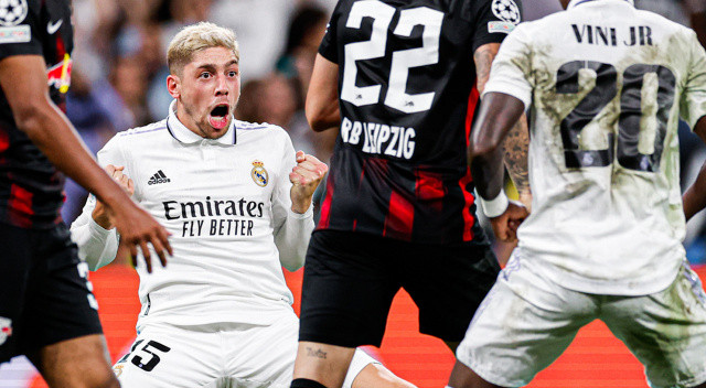 Real Madrid otomatik pilotta uçuyor! İspanyol devi, Leipzig'i 80'den sonra bulduğu gollerle 2-0 mağlup etti Real Madrid otomatik pilotta uçuyor! İspanyol devi, Leipzig'i 80'den sonra bulduğu gollerle 2-0 mağlup etti