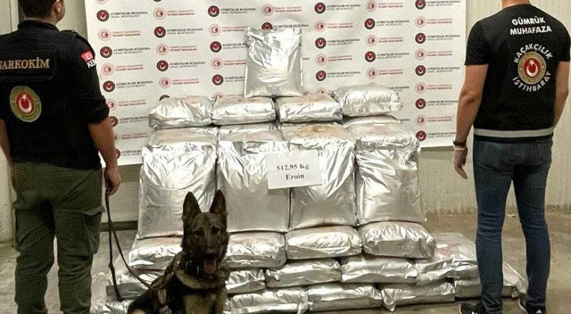 Son dakika: Esendere Gümrük Kapısı'nda 513 kilogram eroin ele geçirildi Son dakika: Esendere Gümrük Kapısı'nda 513 kilogram eroin ele geçirildi