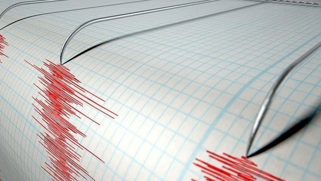Son dakika! Van'da korkutan deprem Son dakika! Van'da korkutan deprem