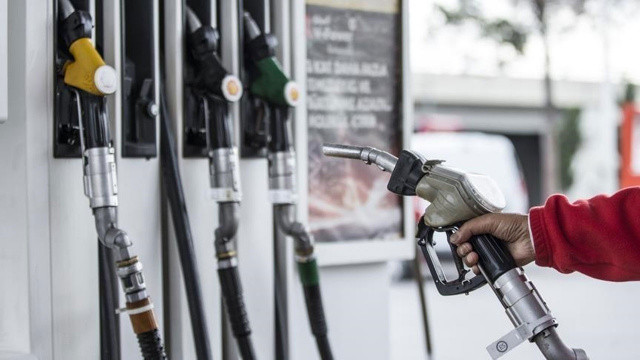 Sürücüleri üzecek haber... Brent petrolde ibre yukarı döndü! Akaryakıta zam göründü