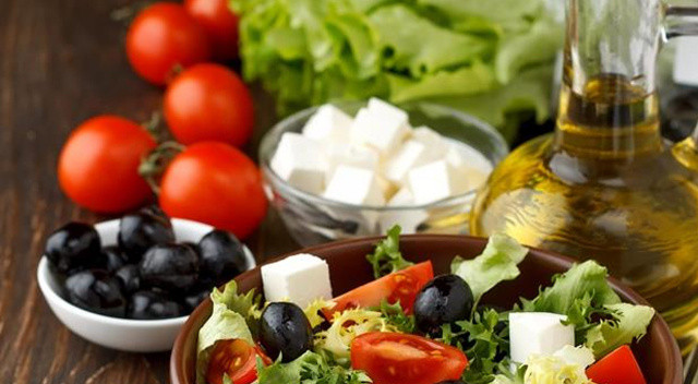Tam bir kalp düşmanı! Kalp krizini tetikliyor, ölüme sürüklüyor… Vazgeçilmez besinlerde büyük tehlike
