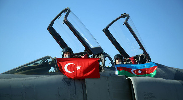 Türkiye - Azerbaycan ortak tatbikatı 'TurAz Kartalı 2022' sona erdi Türkiye - Azerbaycan ortak tatbikatı 'TurAz Kartalı 2022' sona erdi
