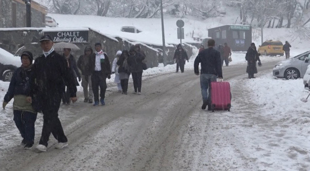 Tarih belli oldu! İlk kar geliyor: Sıcaklık tek hanelere düşecek, tüm Türkiye&#039;ye yayılacak