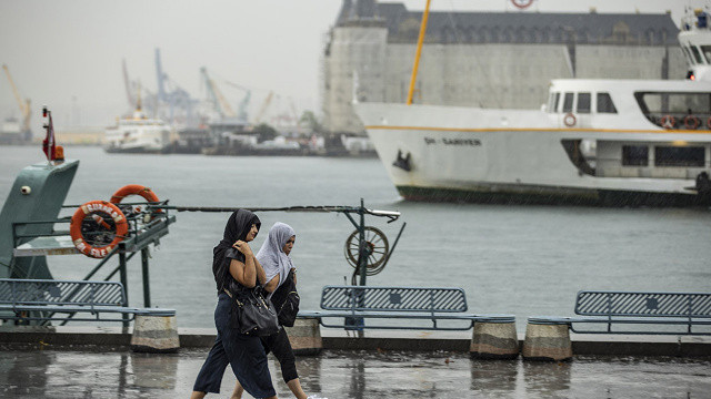 Dikkat! Meteoroloji il il uyardı: Sağanak, sel, toz taşınımı... (5 Ekim 2022 hava durumu)