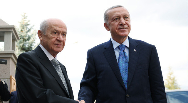 Erdoğan, Bahçeli&#039;yi evinde ziyaret etti