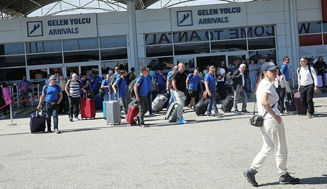 Ruslar apart otelleri doldurdu