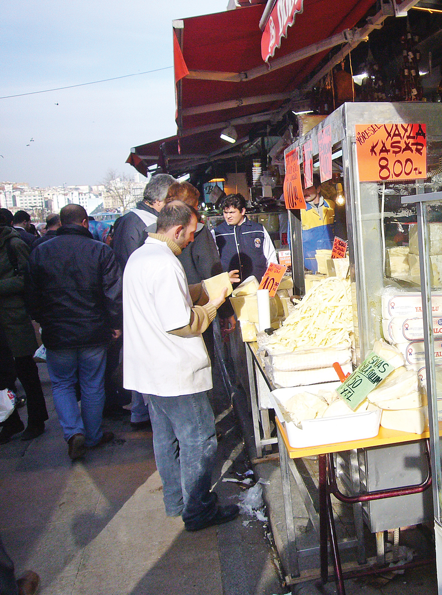 Beş duyuya hitap ediyor Mısır Çarşısı