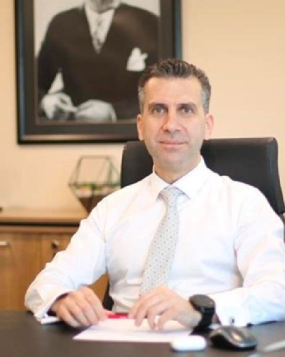 Medipol Sağlık Grubu İşletme Direktör Yardımcısı Dr. Uygar Üstün