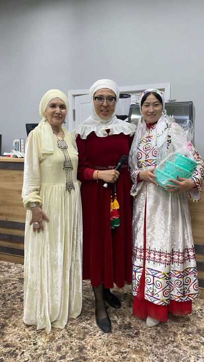 Kazakistan’da “beyaz başörtüsü” kampanyası…