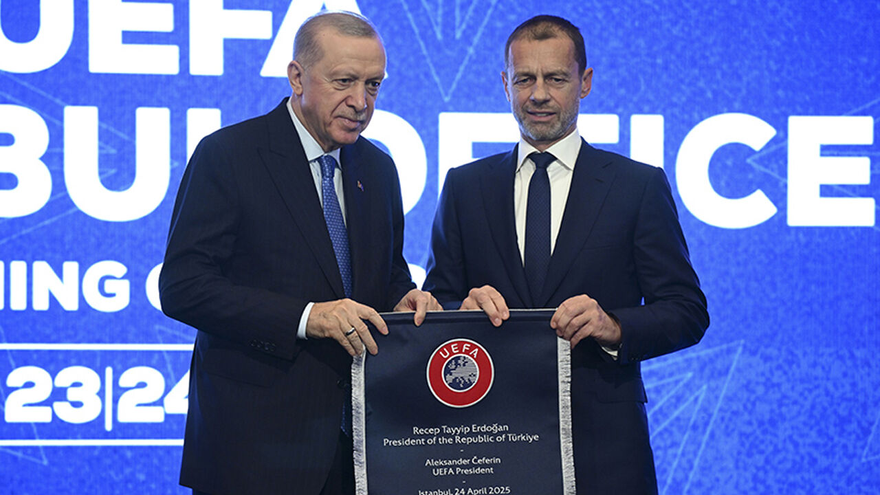 Fenerbahçe niçin şampiyon olamıyor? Dünün güneşi ile bugünkü çamaşırı kurutamazsınız