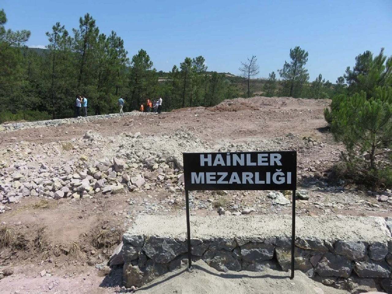 Sizi gidi vatan hainleri sizi!