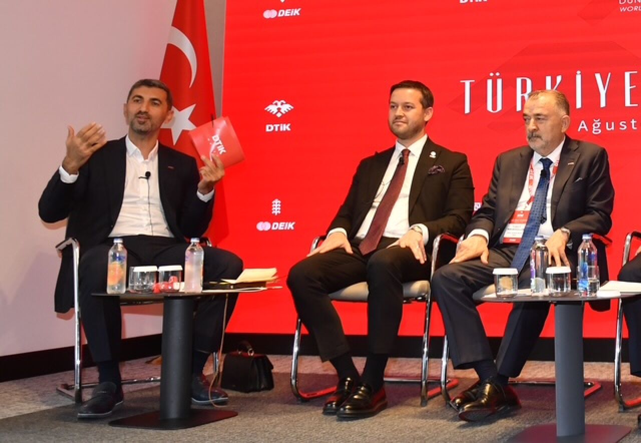 Dünyanın dört bir yanından İstanbul’a gelen Türk iş insanları ne mesajlar verdi?