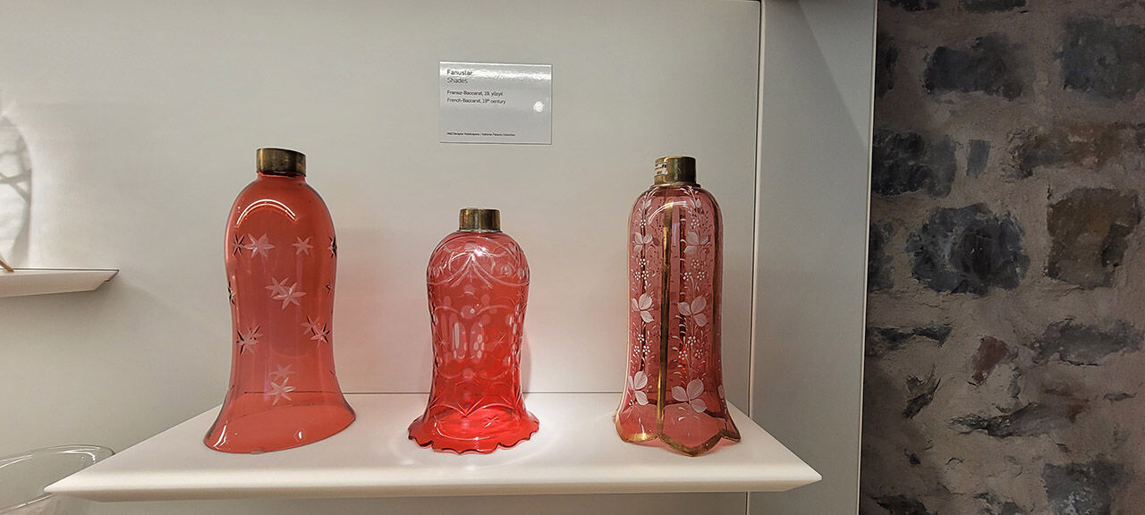 Atlar çıktı camlar girdi