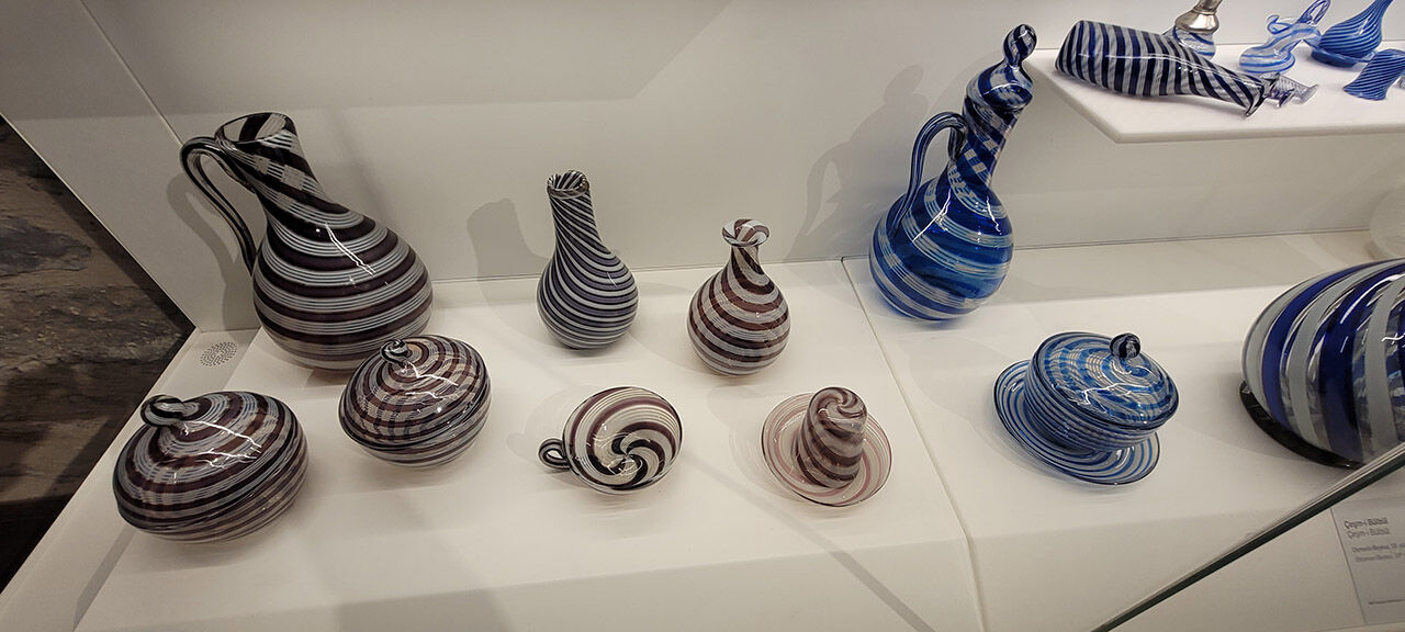 Atlar çıktı camlar girdi