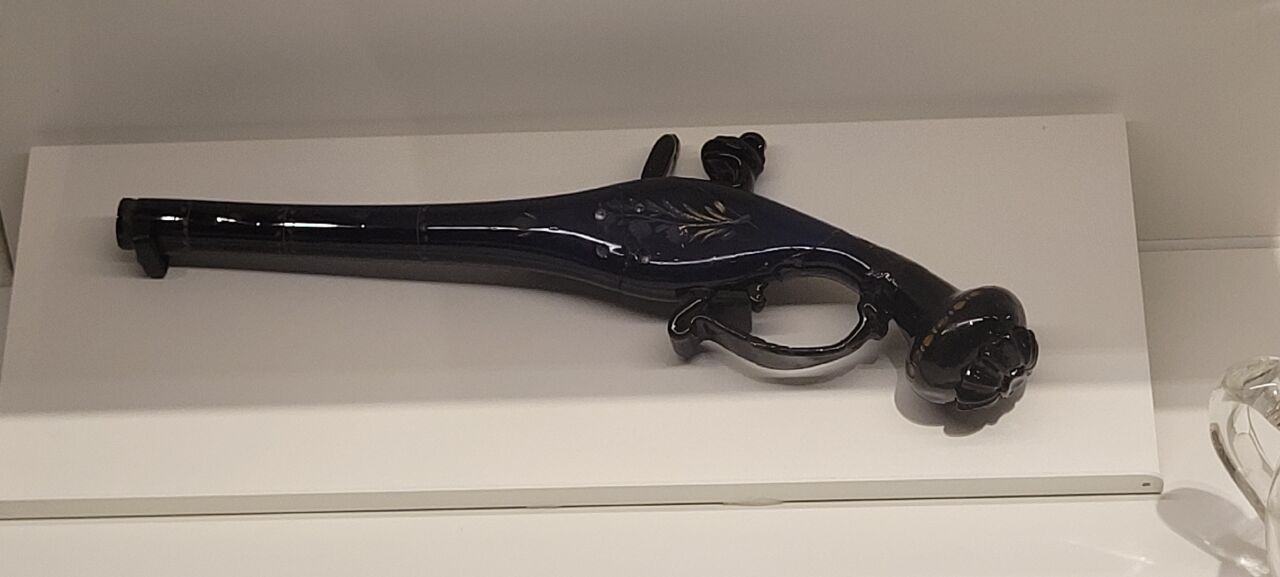 Atlar çıktı camlar girdi