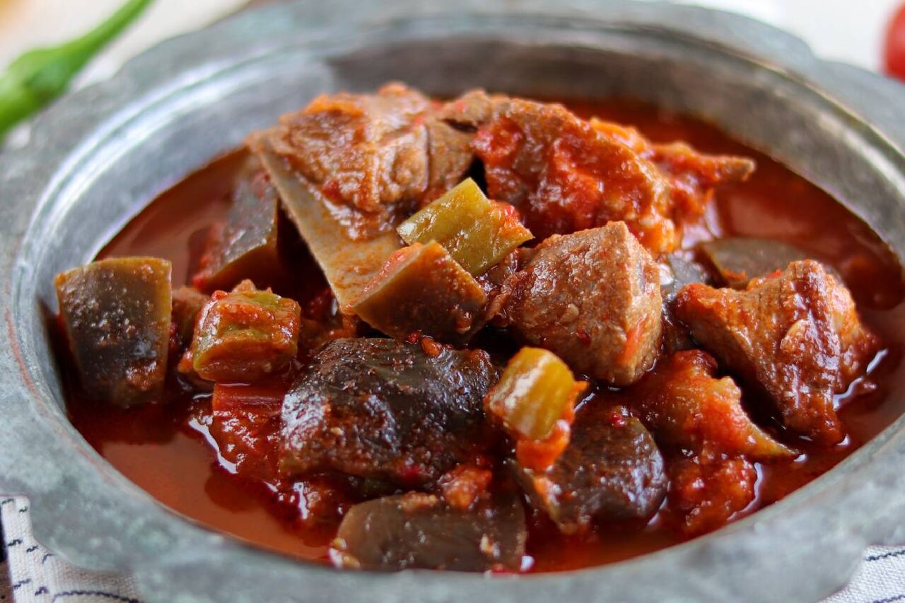 Yemek kültürümüze sahip çıkmalıyız