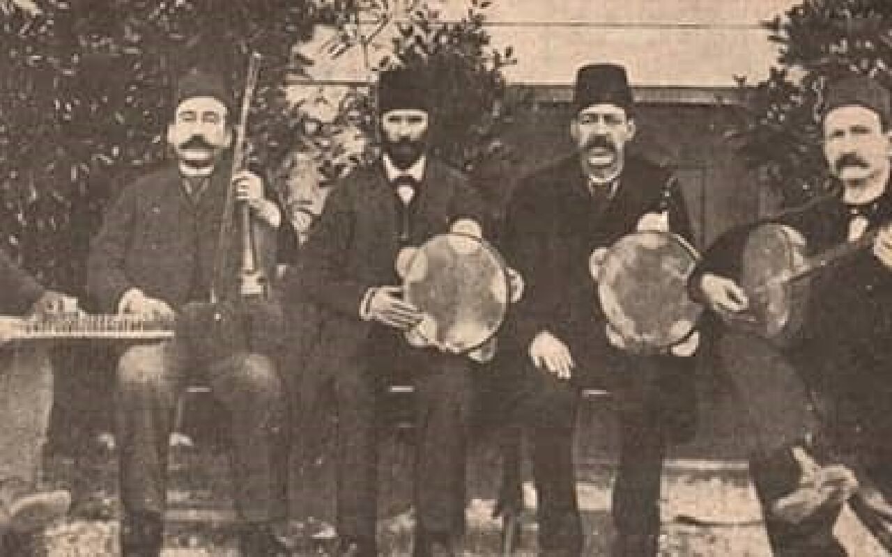 ALATURKA MÜZİK YASAKLANIYOR…