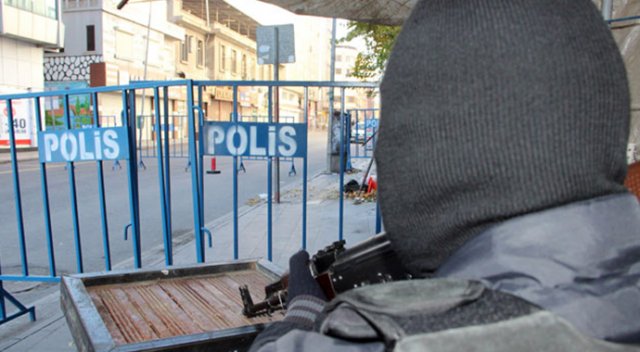 14 general, 10 bin askerle büyük operasyon