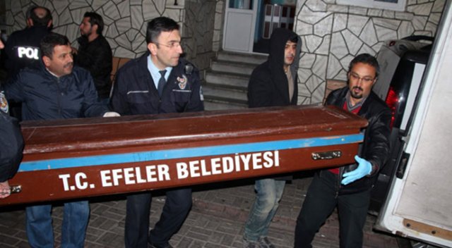 Cinnet geçiren baba ailesini katletti