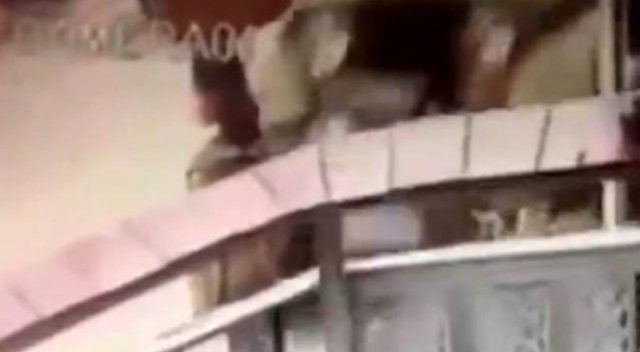 Cip kadını böyle ezdi