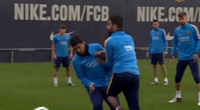 Suarez'den Arda'ya sert müdehale!