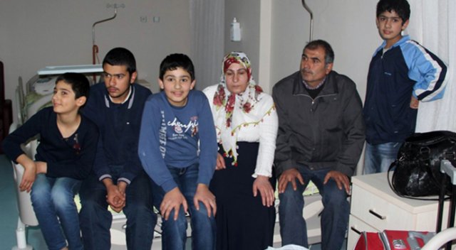 Sur’dan kaçan aile hastaneye sığındı
