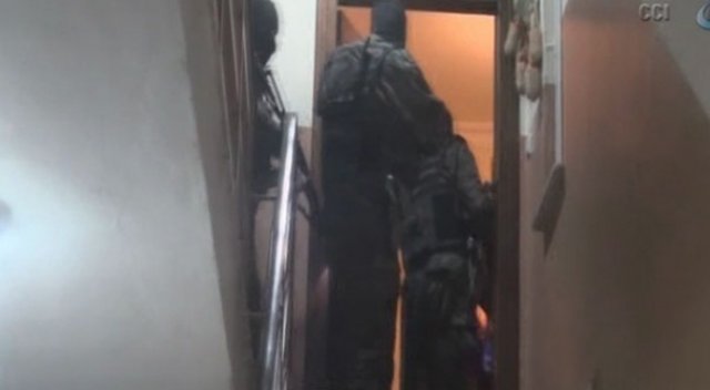 Terör örgütü adına iş adamından tehditle para aldılar