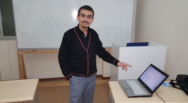 21 yaşındaki genç, yapay zeka tasarladı