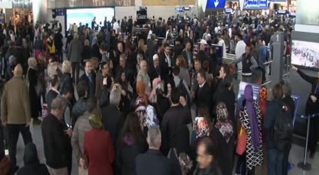 Atatürk Havalimanı'nda tatil yoğunluğu