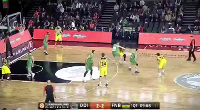 Fenerbahçe'nin gururu! Yine en iyi seçildi