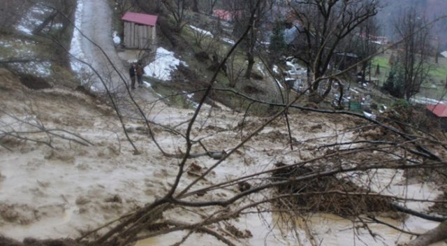 Giresun'da heyelan!