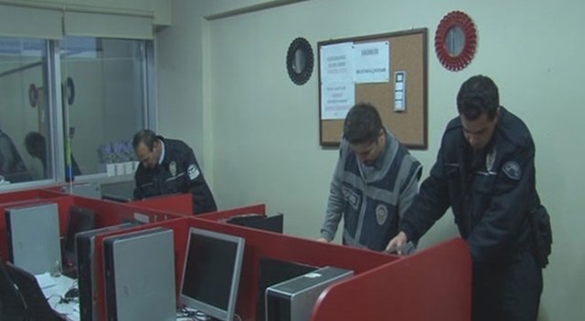 Oturdukları yerden dolandırmışlar
