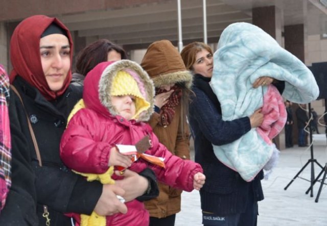 Şehit kızının 'baba' deyişi yürekleri dağladı