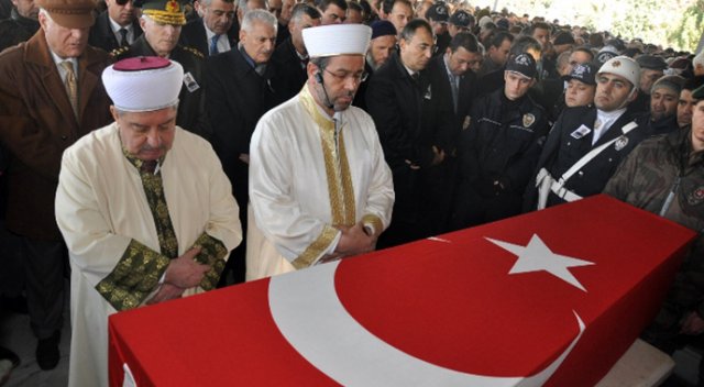 Şehit polis memleketinde son yolculuğuna uğurlandı