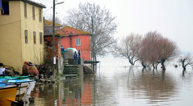 Su seviyesi yükselince Venedik'e benzedi