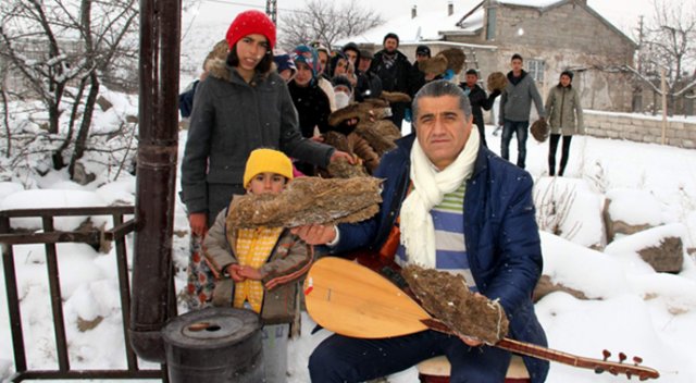 Türkücü Aydın Aydın tezeğe ağıt yaktı