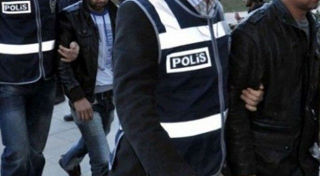 Usulsüz dinlemelere 30 gözaltı