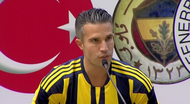 Van Persie iddiası! İşte olayın perde arkası...