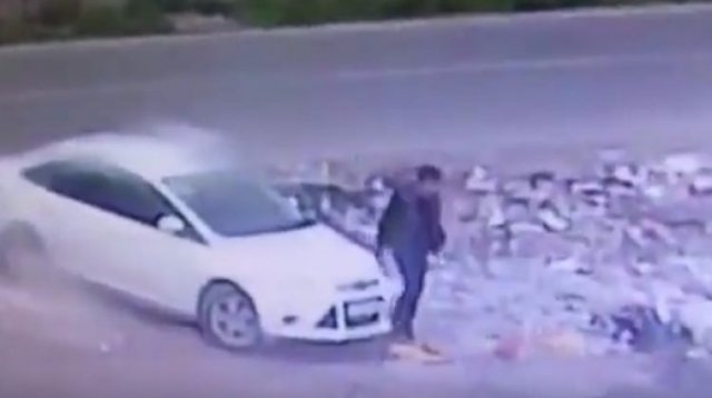Diyarbakır'daki patlamada PKK'lı bombalı aracı böyle bıraktı